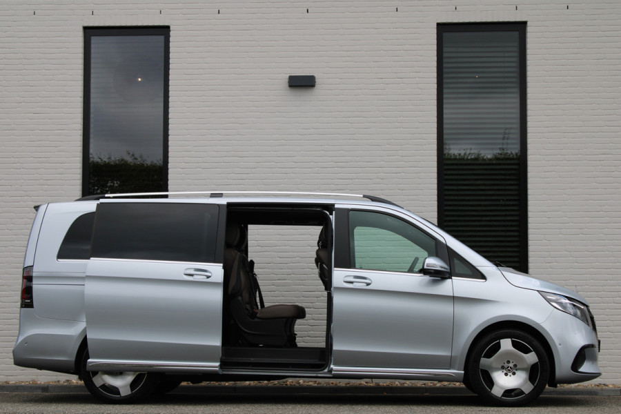 Mercedes-Benz V-Klasse 300d / XXL / AMG / DC / Exclusive / 4-Matic / Luchtv / Elec Stoelen / Burmester / NIEUWSTAAT