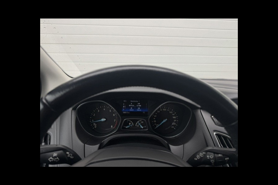Ford Focus 1.0 Trend - 1e eigenaar - Dealer onderhouden- NAP