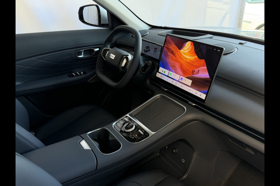GEELY Starray EM-i MAX+ PHEV LONG RANGE NIEUWE AUTO | 29,8 kWh ACCU | 136 KM WLTP | PANORAMADAK | STOELVERWARMING/KOELING | LEER | MET MASSAGE Geely Wijchen
