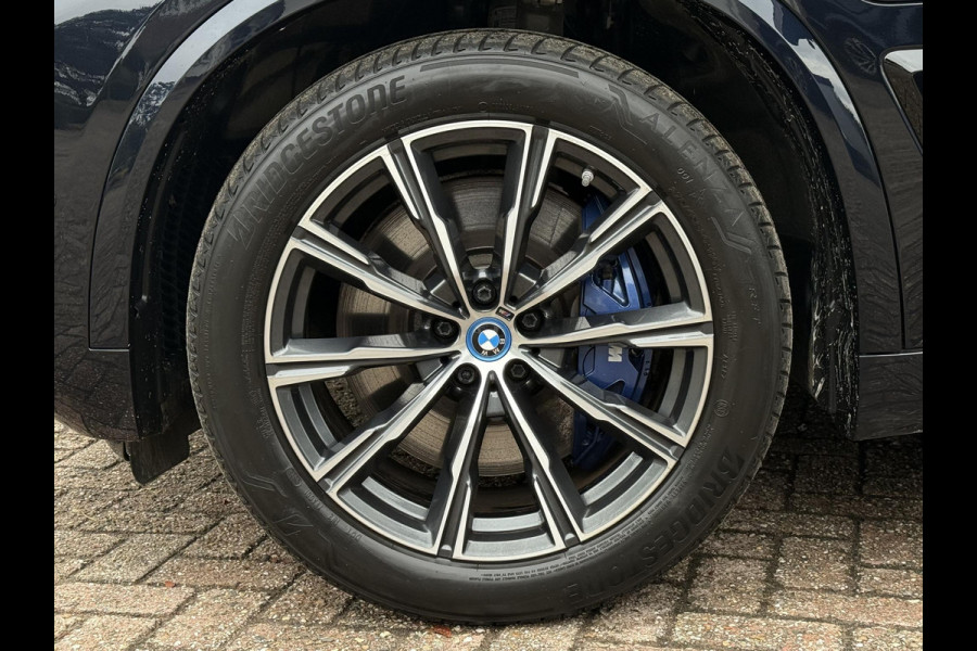 BMW X5 xDrive50e M SPORT | PANORAMA | HARMAN KARDON | DRIVING ASS. PROFF | TREKHAAK | COMFORT STOELEN |