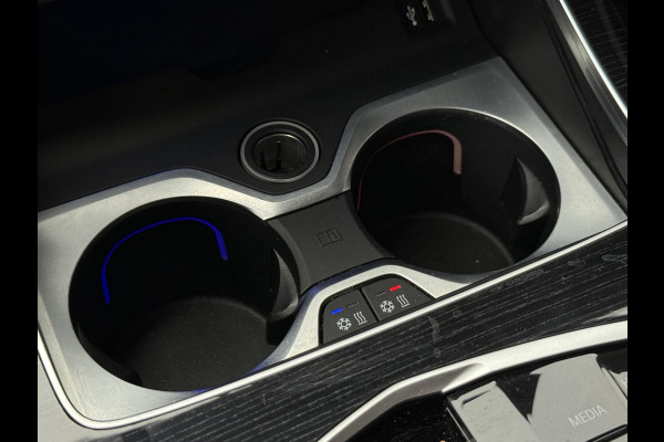 BMW X5 xDrive50e M SPORT | PANORAMA | HARMAN KARDON | DRIVING ASS. PROFF | TREKHAAK | COMFORT STOELEN |