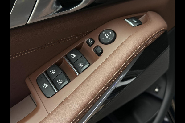 BMW X5 xDrive50e M SPORT | PANORAMA | HARMAN KARDON | DRIVING ASS. PROFF | TREKHAAK | COMFORT STOELEN |