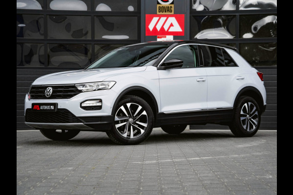 Volkswagen T-Roc 1.5 TSI Sport Business R | TREKHAAK | STOELVERWARMING | ADAPTIVE