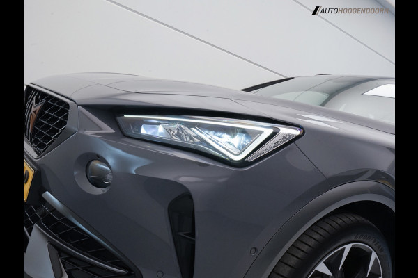 CUPRA Formentor 1.4 e-Hybrid VZ Performance 245pk (APPLE CARPLAY,PANORAMADAK,SFEERVERLICHTING,STUUR-STOELVERWARMING,TREKHAAK)