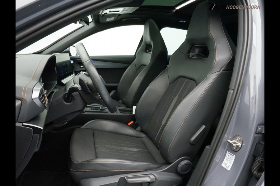 CUPRA Formentor 1.4 e-Hybrid VZ Performance 245pk (APPLE CARPLAY,PANORAMADAK,SFEERVERLICHTING,STUUR-STOELVERWARMING,TREKHAAK)