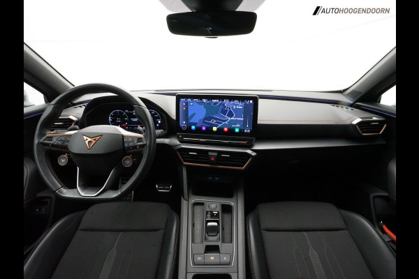 CUPRA Formentor 1.4 e-Hybrid VZ Performance 245pk (APPLE CARPLAY,PANORAMADAK,SFEERVERLICHTING,STUUR-STOELVERWARMING,TREKHAAK)