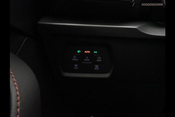 CUPRA Formentor 1.4 e-Hybrid VZ Performance 245pk (APPLE CARPLAY,PANORAMADAK,SFEERVERLICHTING,STUUR-STOELVERWARMING,TREKHAAK)