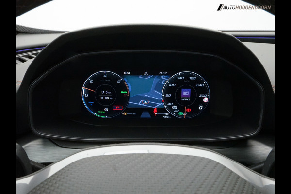 CUPRA Formentor 1.4 e-Hybrid VZ Performance 245pk (APPLE CARPLAY,PANORAMADAK,SFEERVERLICHTING,STUUR-STOELVERWARMING,TREKHAAK)