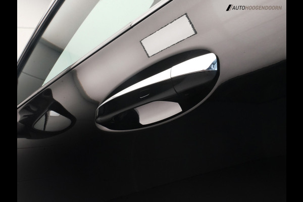 Mercedes-Benz CLA-Klasse Shooting Brake 180 Business Solution AMG (PANORAMA-SCHUIFDAK,SFEERVERLICHTING,,ALCANTARA,STOELVERWARMING)
