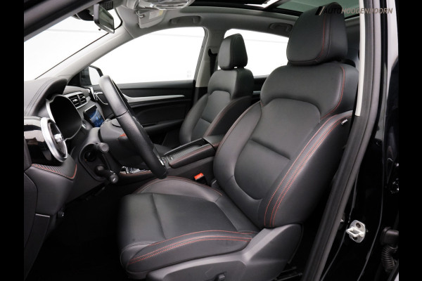 MG ZS EV Long Range Luxury Sport 70 kWh (APPLE CARPLAY,PANORAMADAK,ELEKTRISCHE STOELEN,CAMERA,ADAPTIVE CRUISE,NAVIGATIE,LED)
