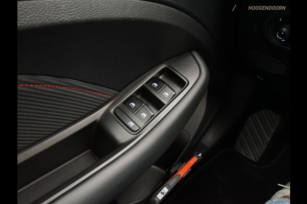 MG ZS EV Long Range Luxury Sport 70 kWh (APPLE CARPLAY,PANORAMADAK,ELEKTRISCHE STOELEN,CAMERA,ADAPTIVE CRUISE,NAVIGATIE,LED)