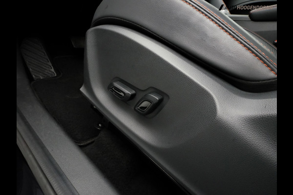 MG ZS EV Long Range Luxury Sport 70 kWh (APPLE CARPLAY,PANORAMADAK,ELEKTRISCHE STOELEN,CAMERA,ADAPTIVE CRUISE,NAVIGATIE,LED)