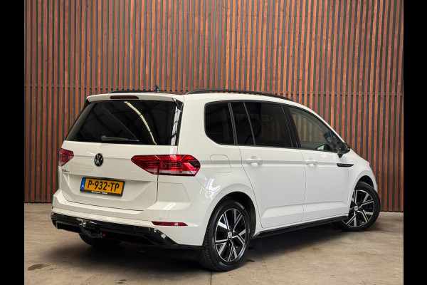 Volkswagen Touran 1.5 TSI AUT. Comfortline Business 7p NAVI-PANO-PDC-CAMERA-STOELVERW. -TREKHAAK