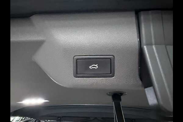 Volkswagen Multivan 1.4 eHybrid 7P/PANO/LEDER/H-UP/H-KARDON/STOEL-M+KOELING+MASSAGE/CAM///