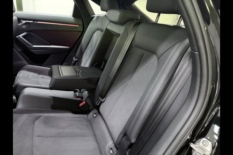 Audi Q3 Sportback 35 TFSI 2X S-LINE BLACKLINE 20'' SFEERVERL/CARPLAY/ADAPT-CR/DAB/SONOS/ELECTR-STOELEN///