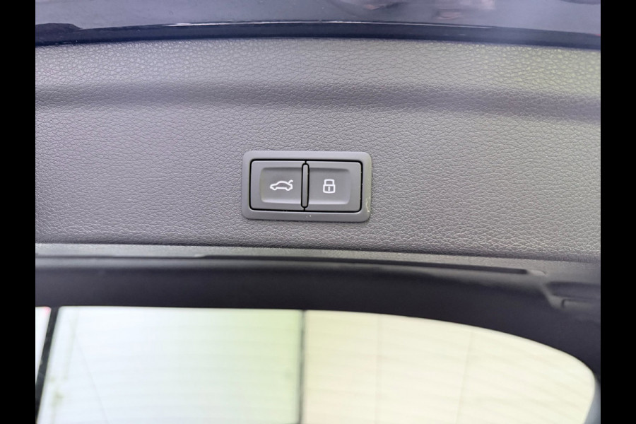 Audi Q3 Sportback 35 TFSI 2X S-LINE BLACKLINE 20'' SFEERVERL/CARPLAY/ADAPT-CR/DAB/SONOS/ELECTR-STOELEN///