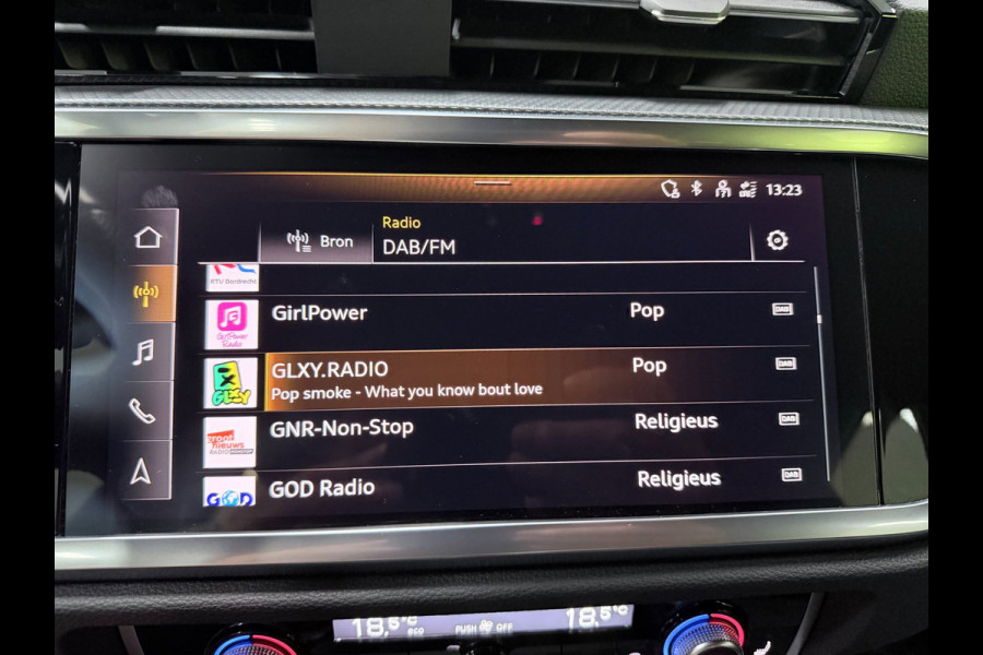 Audi Q3 Sportback 35 TFSI 2X S-LINE BLACKLINE 20'' SFEERVERL/CARPLAY/ADAPT-CR/DAB/SONOS/ELECTR-STOELEN///