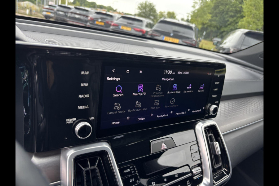 Kia Sorento 1.6 T-GDI Plug-in Hybrid 4WD ExecutiveLine 7p. 265 PK | 360 Camera |  Afneembare trekhaak |  BTW verrekenbaar | Bestuurdersstoel Met Geheugen |  Geluidssysteem Bose | Stoelverwarming | Achterstoelverwarming