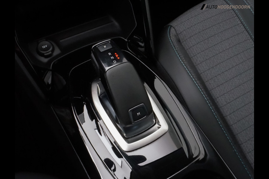 Peugeot 208 1.2 PureTech Allure 100pk (APPLE CARPLAY,LED,DIGITAAL DISPLAY,KEYLESS,CLIMATE,CRUISE,PARKEERSENSOREN,TOPCONDITIE)