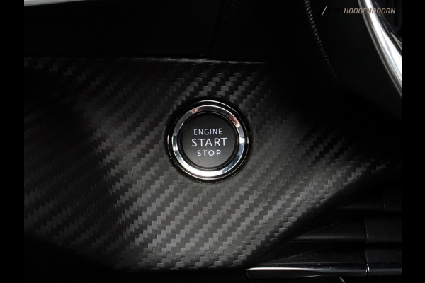 Peugeot 208 1.2 PureTech Allure 100pk (APPLE CARPLAY,LED,DIGITAAL DISPLAY,KEYLESS,CLIMATE,CRUISE,PARKEERSENSOREN,TOPCONDITIE)