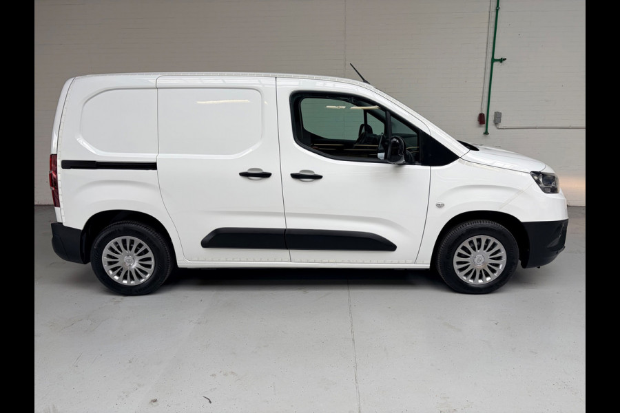 Toyota PROACE CITY Servicewagen 1.5 100pk euro6 D-4D Live l1h1 BOTT inrichting, Victron omvormer v230, RIJKLAARPRIJS!