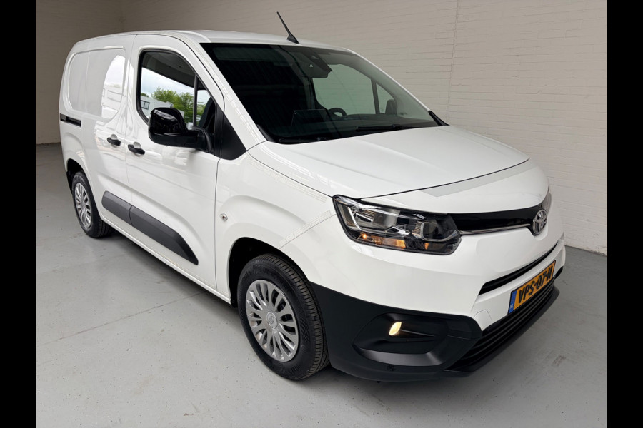Toyota PROACE CITY Servicewagen 1.5 100pk euro6 D-4D Live l1h1 BOTT inrichting, Victron omvormer v230, RIJKLAARPRIJS!