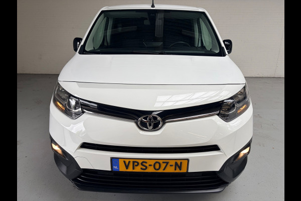 Toyota PROACE CITY Servicewagen 1.5 100pk euro6 D-4D Live l1h1 BOTT inrichting, Victron omvormer v230, RIJKLAARPRIJS!