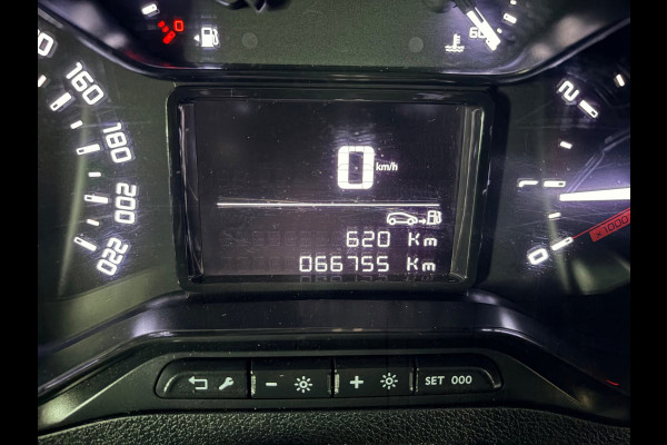 Toyota PROACE CITY Servicewagen 1.5 100pk euro6 D-4D Live l1h1 BOTT inrichting, Victron omvormer v230, RIJKLAARPRIJS!