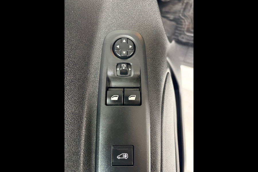 Toyota PROACE CITY Servicewagen 1.5 100pk euro6 D-4D Live l1h1 BOTT inrichting, Victron omvormer v230, RIJKLAARPRIJS!