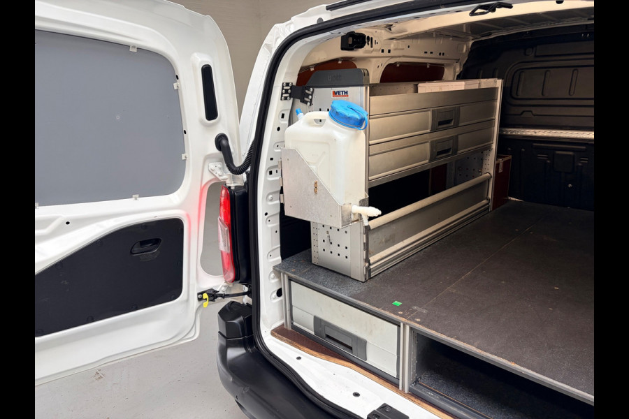 Toyota PROACE CITY Servicewagen 1.5 100pk euro6 D-4D Live l1h1 BOTT inrichting, Victron omvormer v230, RIJKLAARPRIJS!