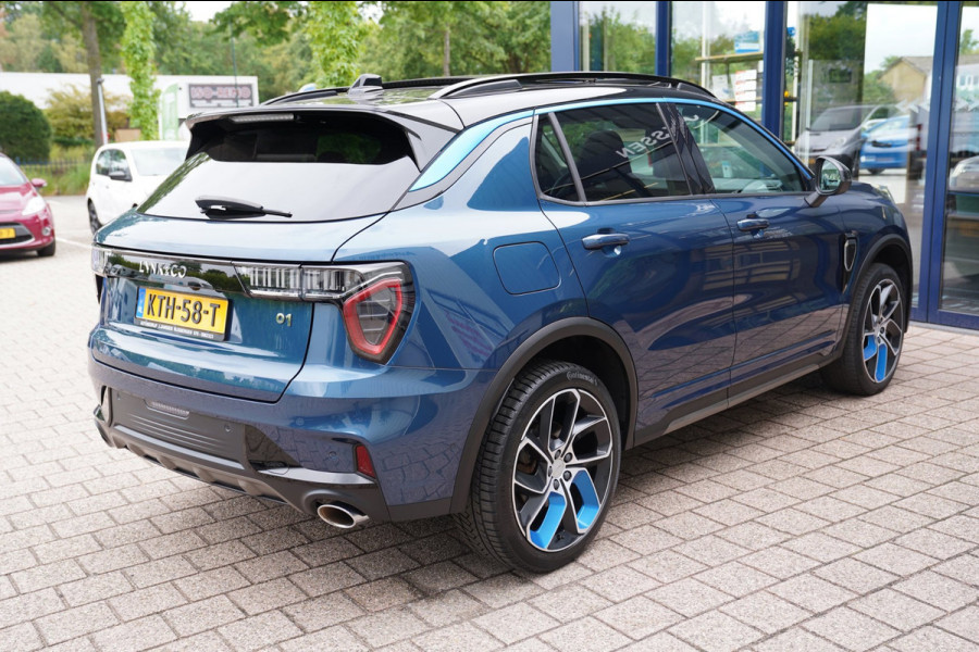 Lynk & Co 01 1.5|Prijs incl. 12 mnd garantie| Afn Trekhaak Panoramadak Navi Apple carplay/Android auto Camera