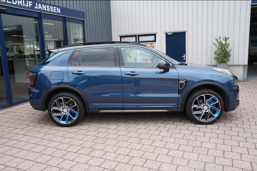 Lynk & Co 01 1.5|Prijs incl. 12 mnd garantie| Afn Trekhaak Panoramadak Navi Apple carplay/Android auto Camera