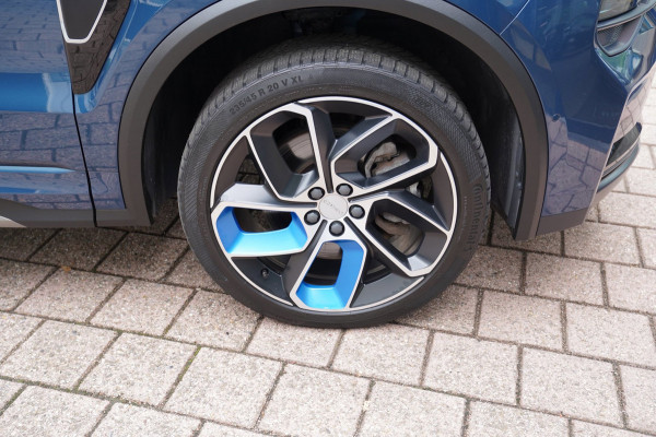 Lynk & Co 01 1.5|Prijs incl. 12 mnd garantie| Afn Trekhaak Panoramadak Navi Apple carplay/Android auto Camera