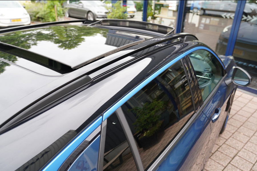 Lynk & Co 01 1.5|Prijs incl. 12 mnd garantie| Afn Trekhaak Panoramadak Navi Apple carplay/Android auto Camera