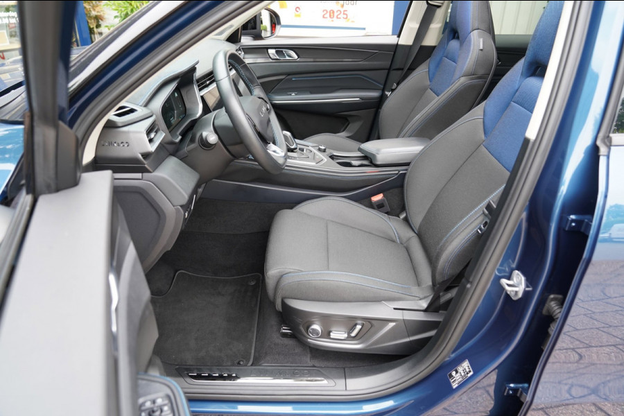 Lynk & Co 01 1.5|Prijs incl. 12 mnd garantie| Afn Trekhaak Panoramadak Navi Apple carplay/Android auto Camera