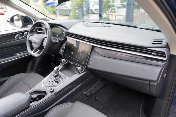 Lynk & Co 01 1.5|Prijs incl. 12 mnd garantie| Afn Trekhaak Panoramadak Navi Apple carplay/Android auto Camera