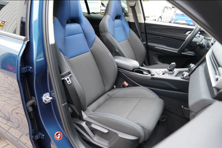 Lynk & Co 01 1.5|Prijs incl. 12 mnd garantie| Afn Trekhaak Panoramadak Navi Apple carplay/Android auto Camera