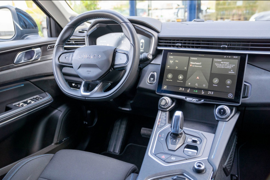 Lynk & Co 01 1.5|Prijs incl. 12 mnd garantie| Afn Trekhaak Panoramadak Navi Apple carplay/Android auto Camera