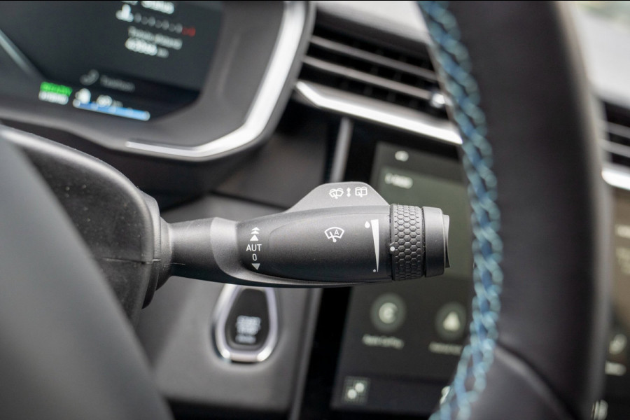 Lynk & Co 01 1.5|Prijs incl. 12 mnd garantie| Afn Trekhaak Panoramadak Navi Apple carplay/Android auto Camera