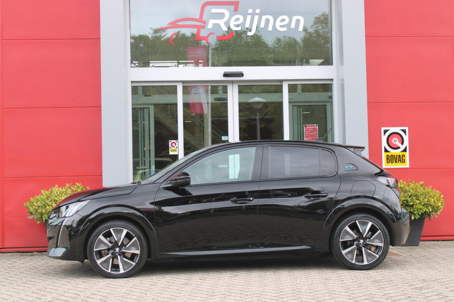 Peugeot e-208 EV GT 136PK 50 kWh | NAVIGATIE 10" TOUCHSCREEN | APPLE CARPLAY/ANDROID AUTO | PARKEERSENSOREN VOOR + ACHTER | ACHTERUITRIJ CAMERA | FULL LED KOPLAMPEN | 17" LICHTMETALEN VELGEN | CLIMATE CONTROL | CRUISE CONTROL | DAB+ RADIO | REGEN/LICHT SENSOR | SNELLAAD FUNCTIE | ALL SEASON BANDEN |