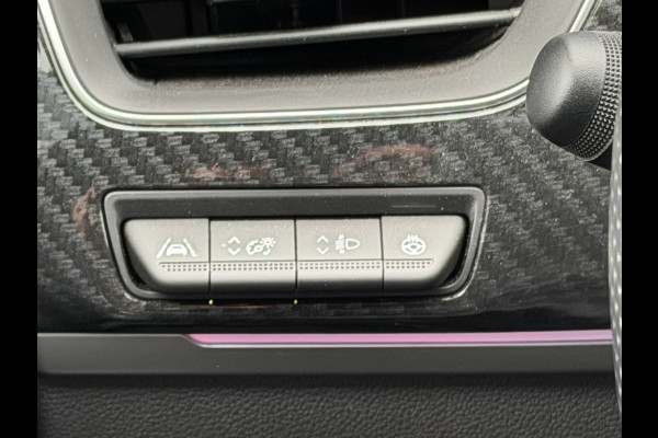 Renault Arkana 1.6 E-Tech hybrid 145 E-Tech engineered | Kantel-/schuif dak | Bose audio | Trekhaak afneembaar |