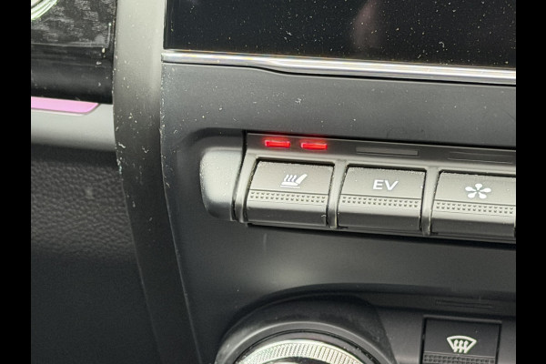 Renault Arkana 1.6 E-Tech hybrid 145 E-Tech engineered | Kantel-/schuif dak | Bose audio | Trekhaak afneembaar |