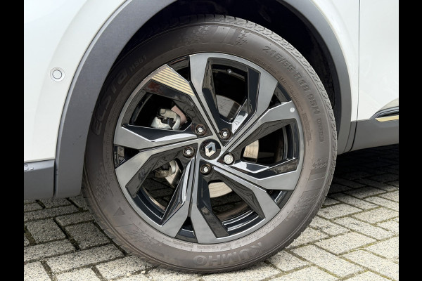 Renault Arkana 1.6 E-Tech hybrid 145 E-Tech engineered | Kantel-/schuif dak | Bose audio | Trekhaak afneembaar |