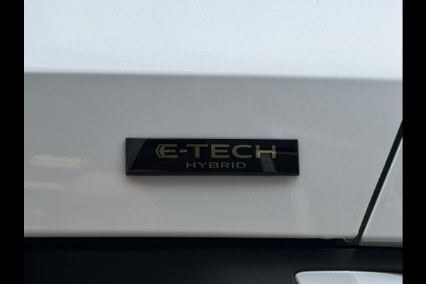 Renault Arkana 1.6 E-Tech hybrid 145 E-Tech engineered | Kantel-/schuif dak | Bose audio | Trekhaak afneembaar |