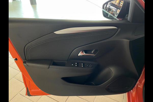Opel Corsa 1.2 GS Line AIRCO CRUISE ZWART DAK ZWARTE 16 INCH VELGEN SPORTSTOELEN APPLE CARPLAY