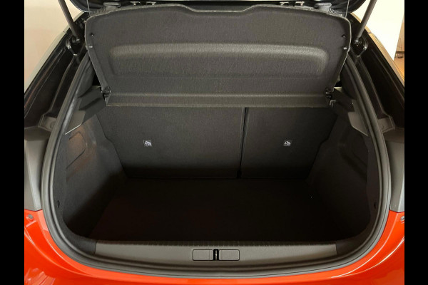 Opel Corsa 1.2 GS Line AIRCO CRUISE ZWART DAK ZWARTE 16 INCH VELGEN SPORTSTOELEN APPLE CARPLAY