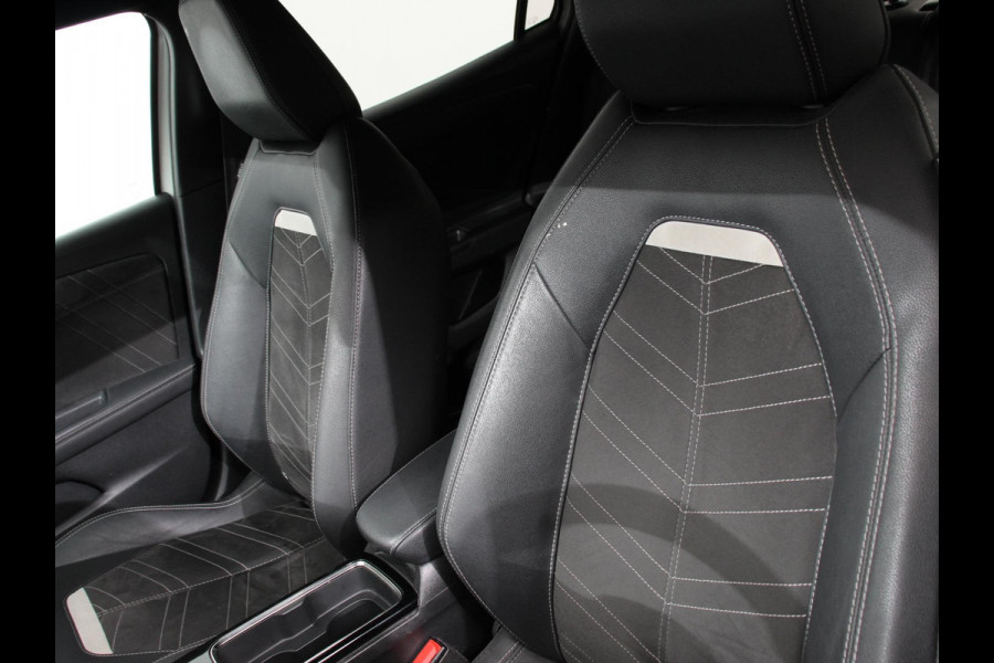 Opel Mokka 1.2 100pk Turbo Ultimate Navigatie Digitale Cockpit Camera Climate Control Parkeer sensoren Trekhaak
