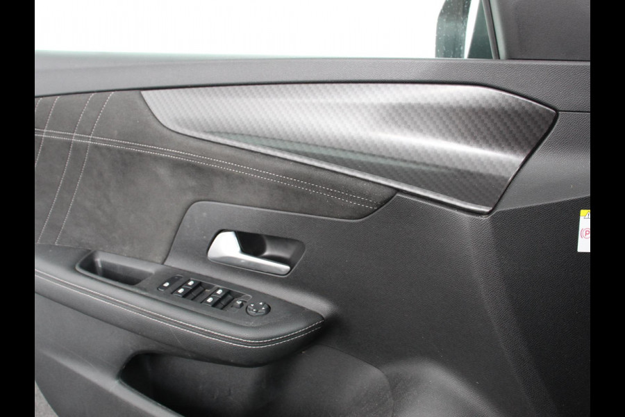 Opel Mokka 1.2 100pk Turbo Ultimate Navigatie Digitale Cockpit Camera Climate Control Parkeer sensoren Trekhaak