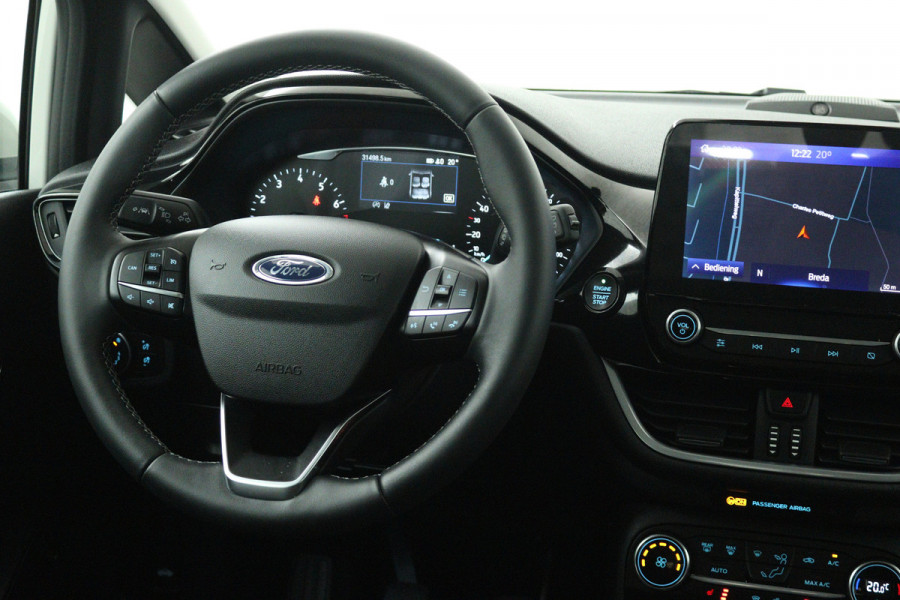 Ford Fiesta 1.0 EcoBoost Titanium X (STOEL/STUUR VERWARMING, NAVIGATIE, PARKEERSENSOREN)