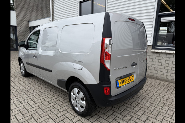 Renault Kangoo 1.5 dCi 90pk automaat Energy Comfort Maxi L2H1 / vaste prijs rijklaar € 11.950 ex btw / lease vanaf € 256 / airco / zilver metallic / pdc achter ! / euro 6